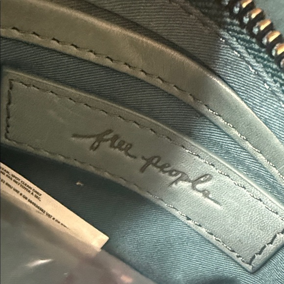 FREE PEOPLE Teal Leather Belt Bag - Picture 4 of 5